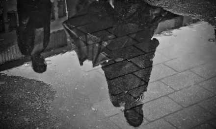 কে তুমি কে…