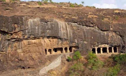কখনো অজন্তা কখনো ইলোরা